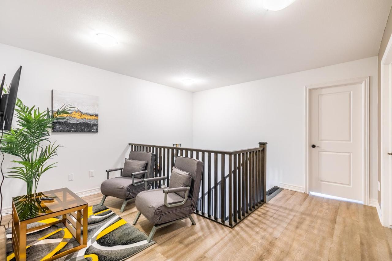 Modern Hamilton Homes Lake Ontario Shore By Globalstay Εξωτερικό φωτογραφία