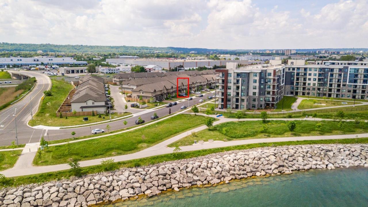 Modern Hamilton Homes Lake Ontario Shore By Globalstay Εξωτερικό φωτογραφία