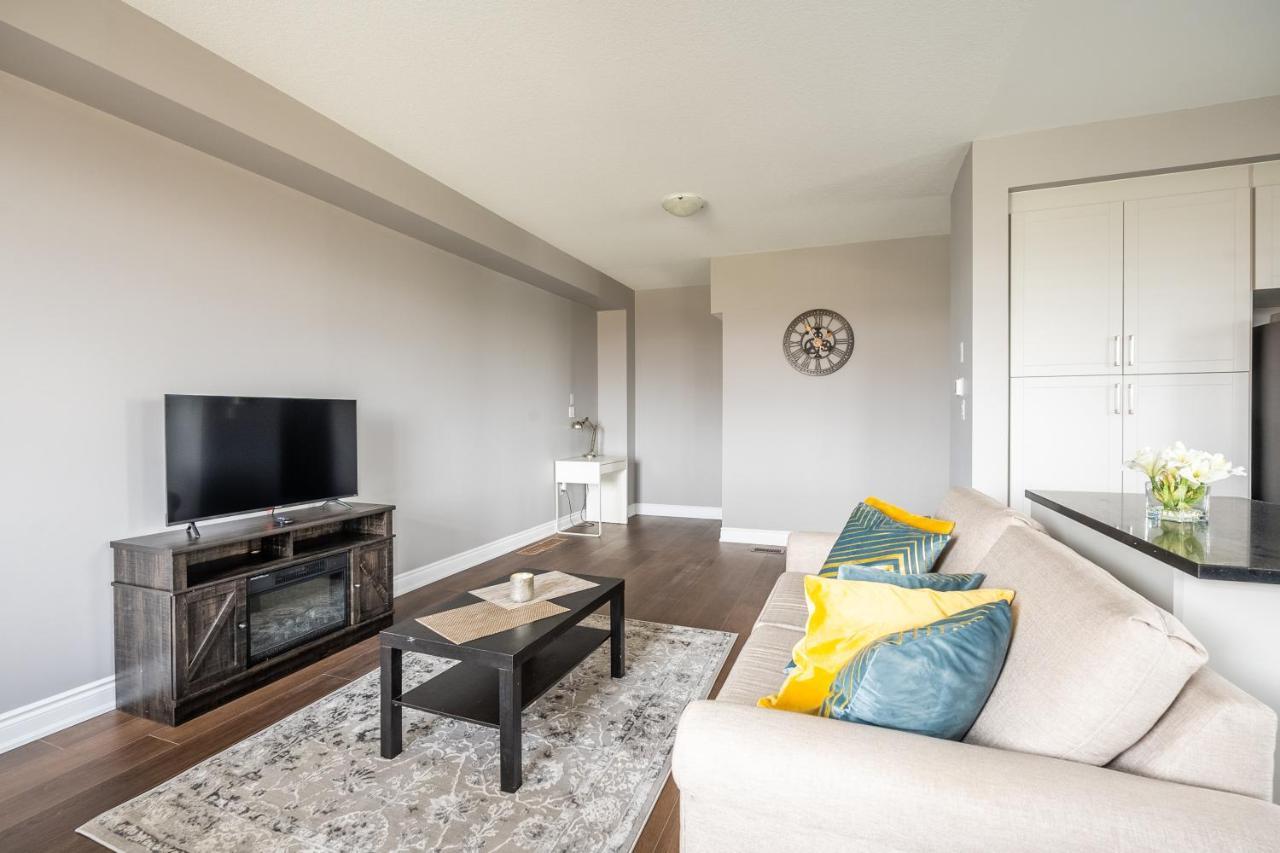 Modern Hamilton Homes Lake Ontario Shore By Globalstay Εξωτερικό φωτογραφία