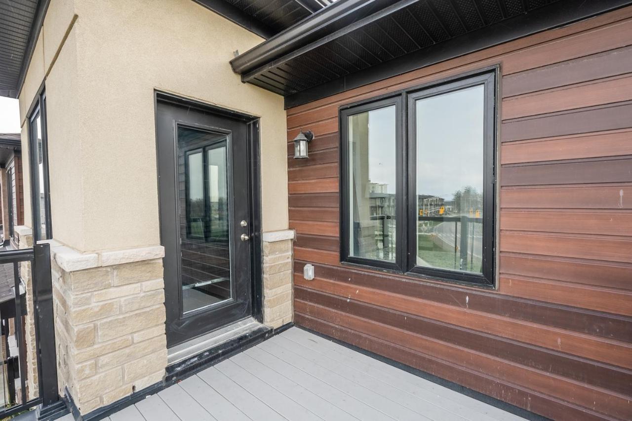 Modern Hamilton Homes Lake Ontario Shore By Globalstay Εξωτερικό φωτογραφία